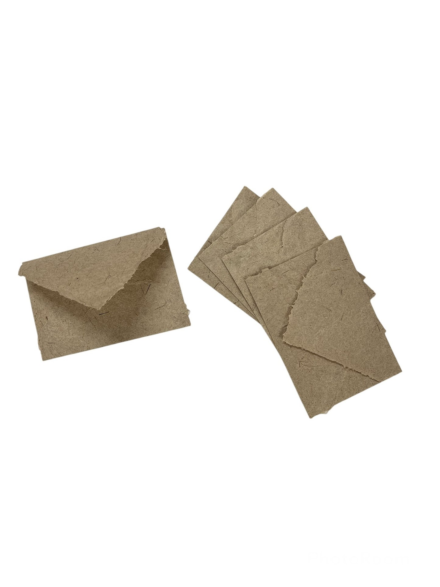 Alexandra Rodríguez - SOBRE PAPEL PAPIRO