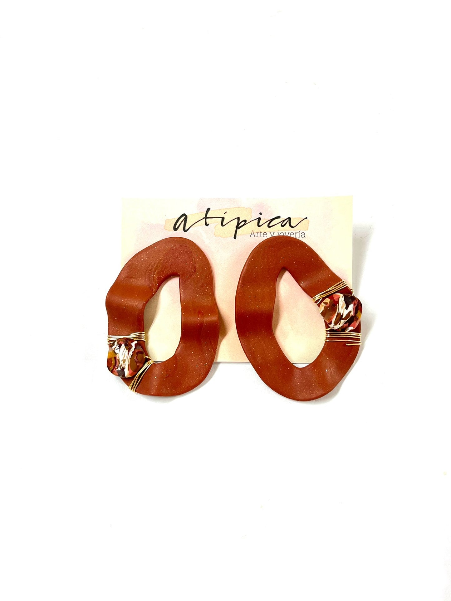 Atípica - PANTALLAS OVALADAS / VARIEDAD DE COLORES