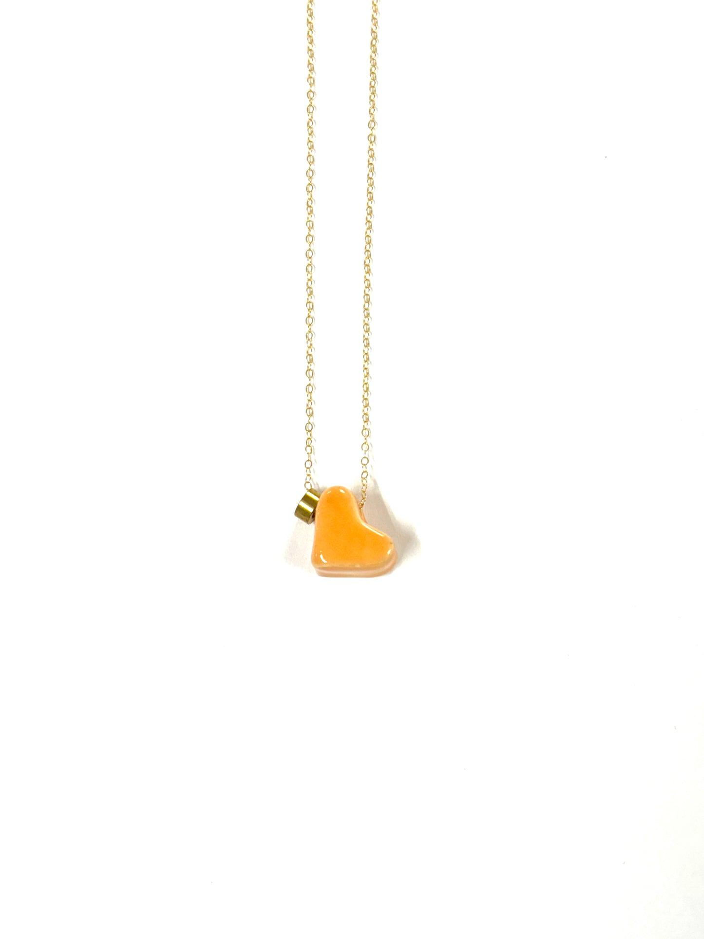 Itsari - COLLAR CORAZÓN / VARIEDAD DE COLORES