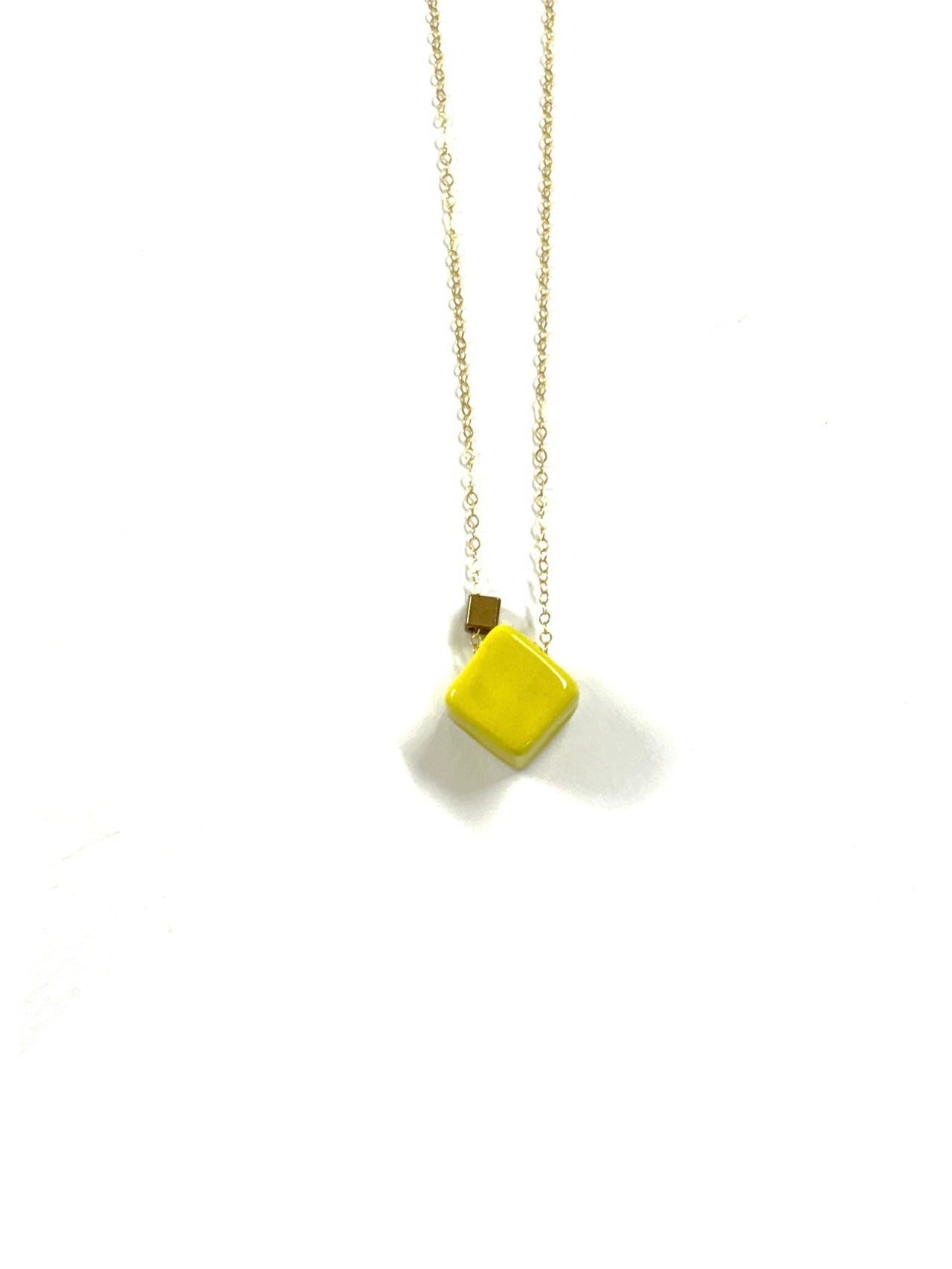 Itsari - COLLAR "DIAMANTE" / VARIEDAD DE COLORES