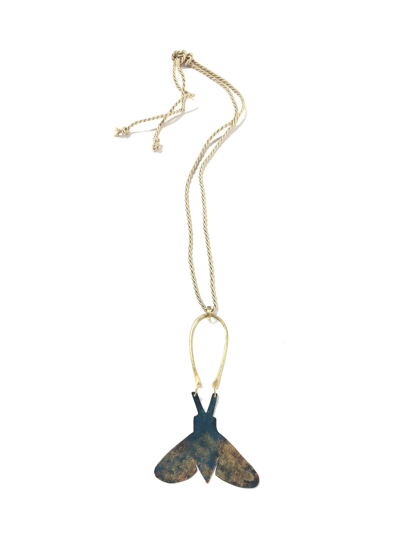 717 Design Studio - COLLAR "MOTH N U"