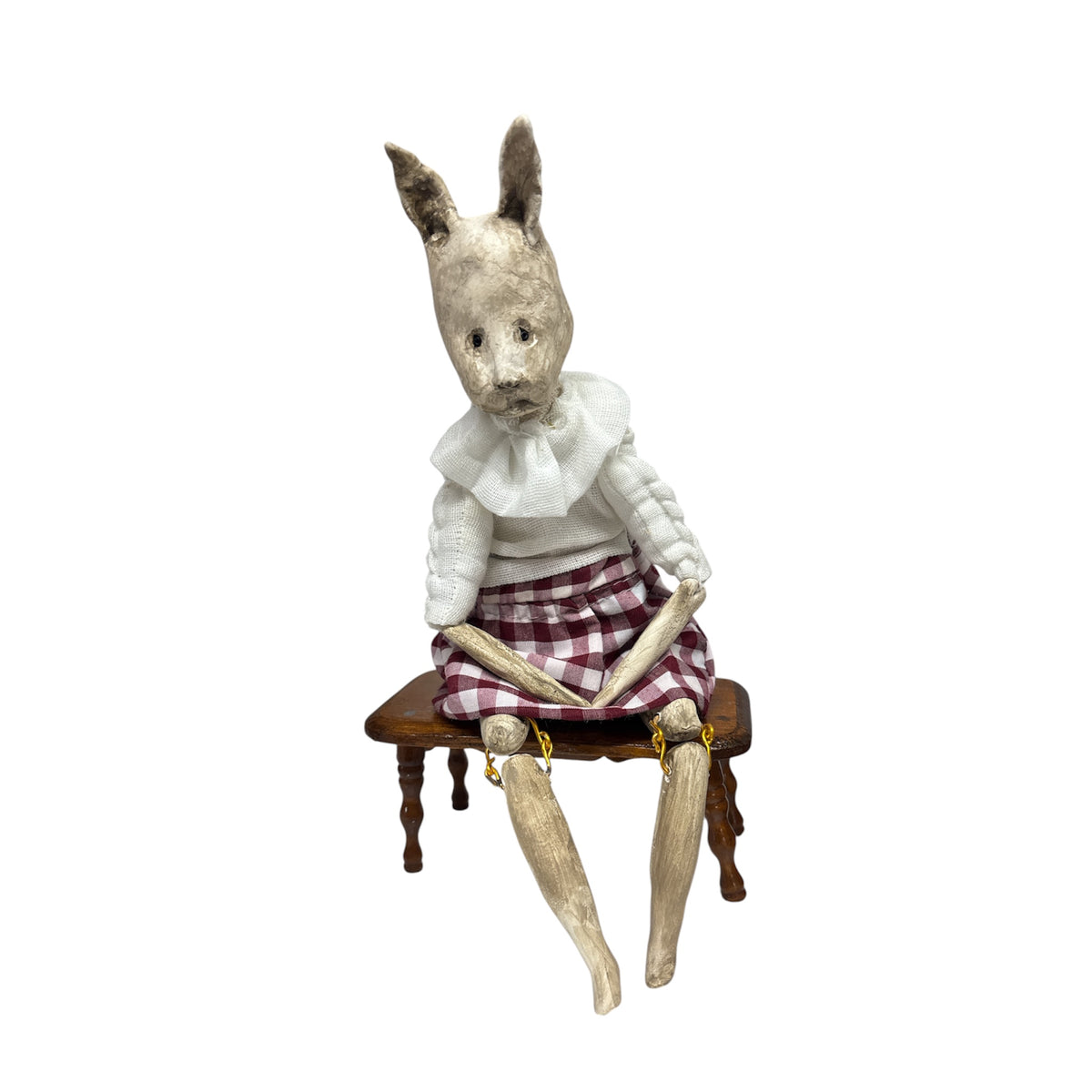 Usuaria 210 - ESCULTURA / TIFFY