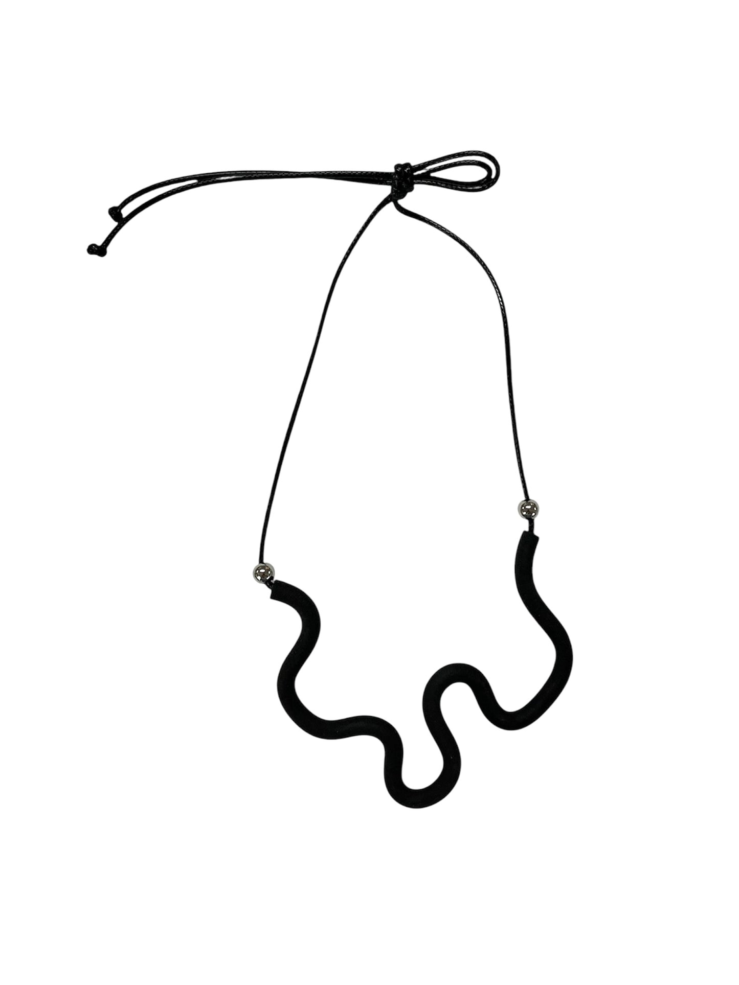 Cocoleé - Curvy Necklace / Variety of Colors
