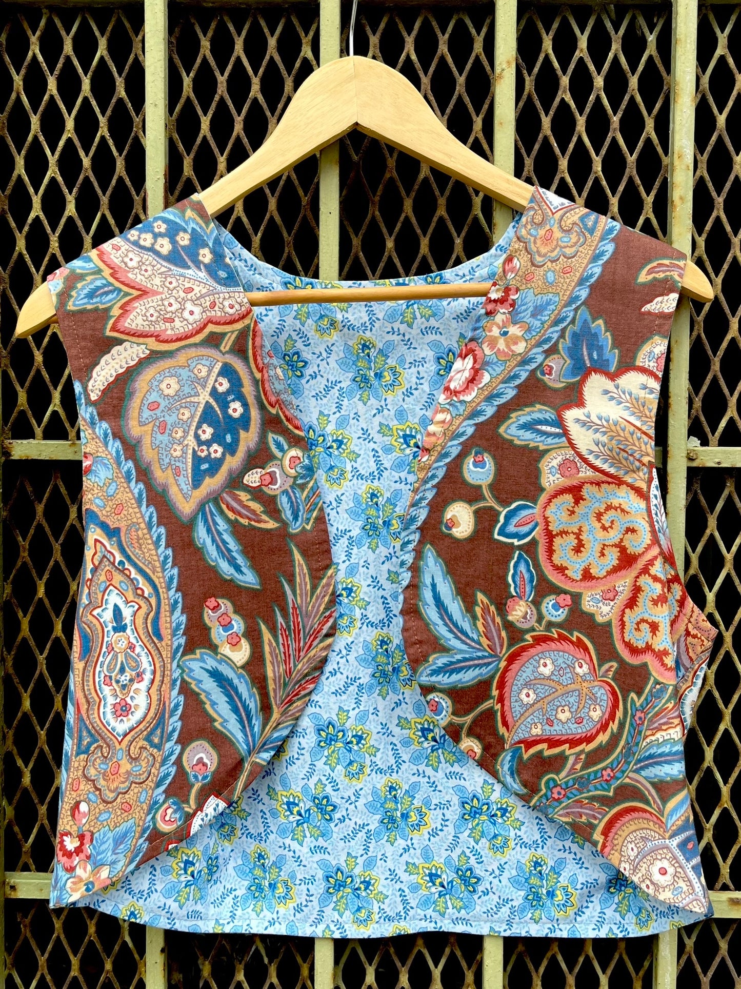 Boca de Hilo - BOLERITO / PAISLEY FLORAL