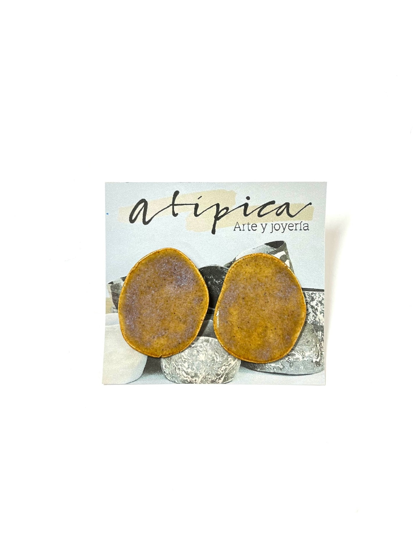 Atypical - STUDS CERAMICS / VARIETY OF COLORS
