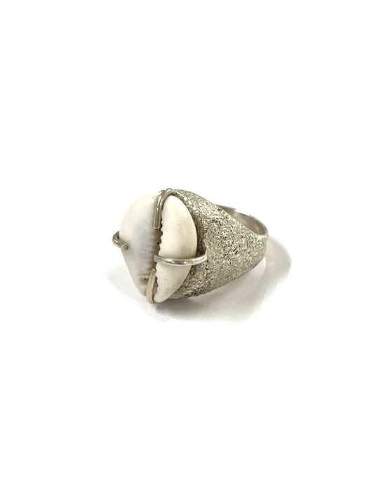 Roque Designs - "SHELL" SORTIJA PLATA