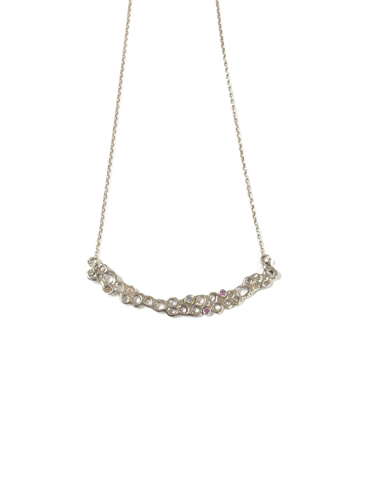 Roque Designs - "BEEHIVE" NECKLACE