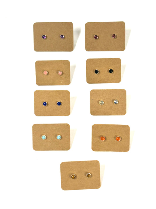 Maribelle Campa - STUDS "PIEDRITAS" 4mm / VARIEDAD DE PIEDRAS