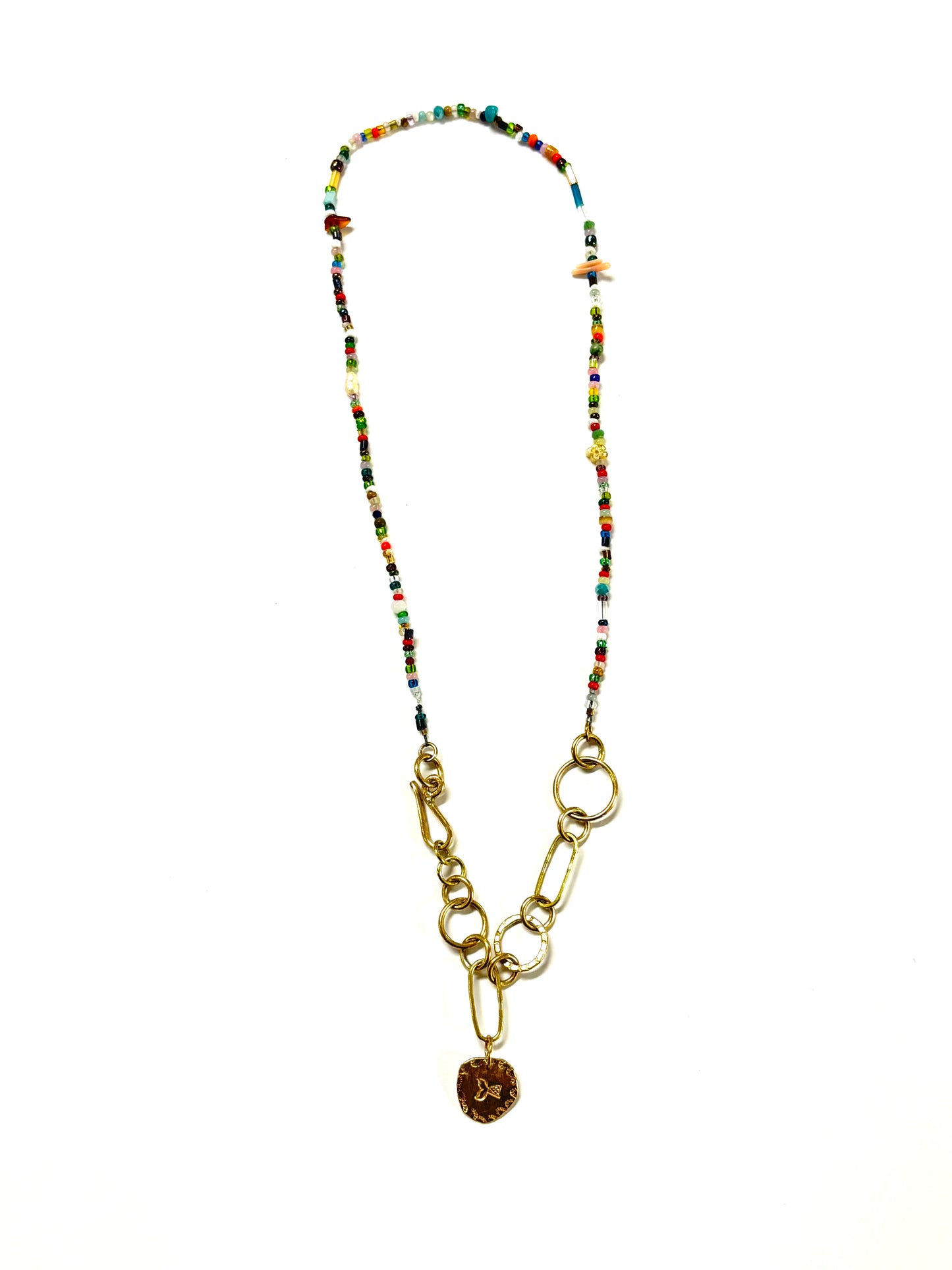 Mei Román -  COLLARES / PUCAS (VARIEDAD)