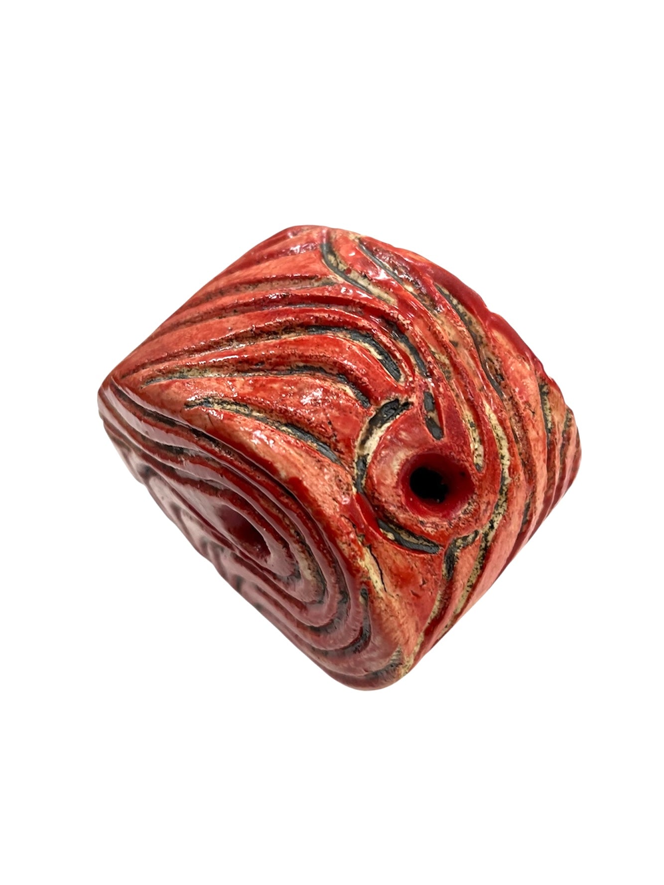 Taller Al Alimón - ESCULTURA ROJA CURVAS