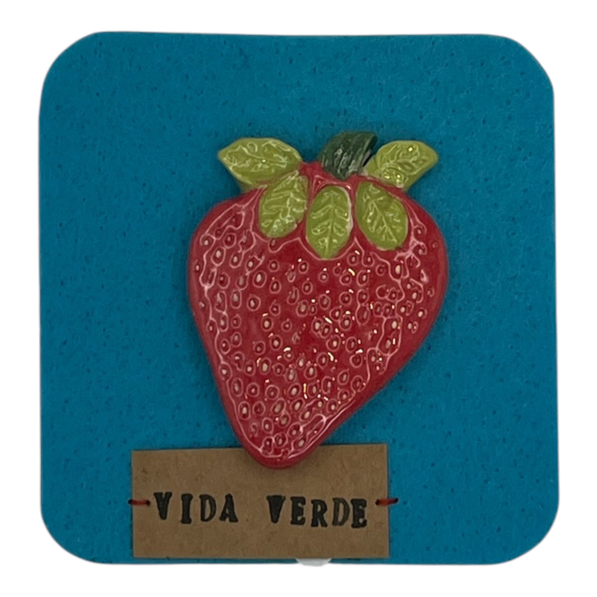 Vida Verde - PRENDEDOR BOTÓN FRESA