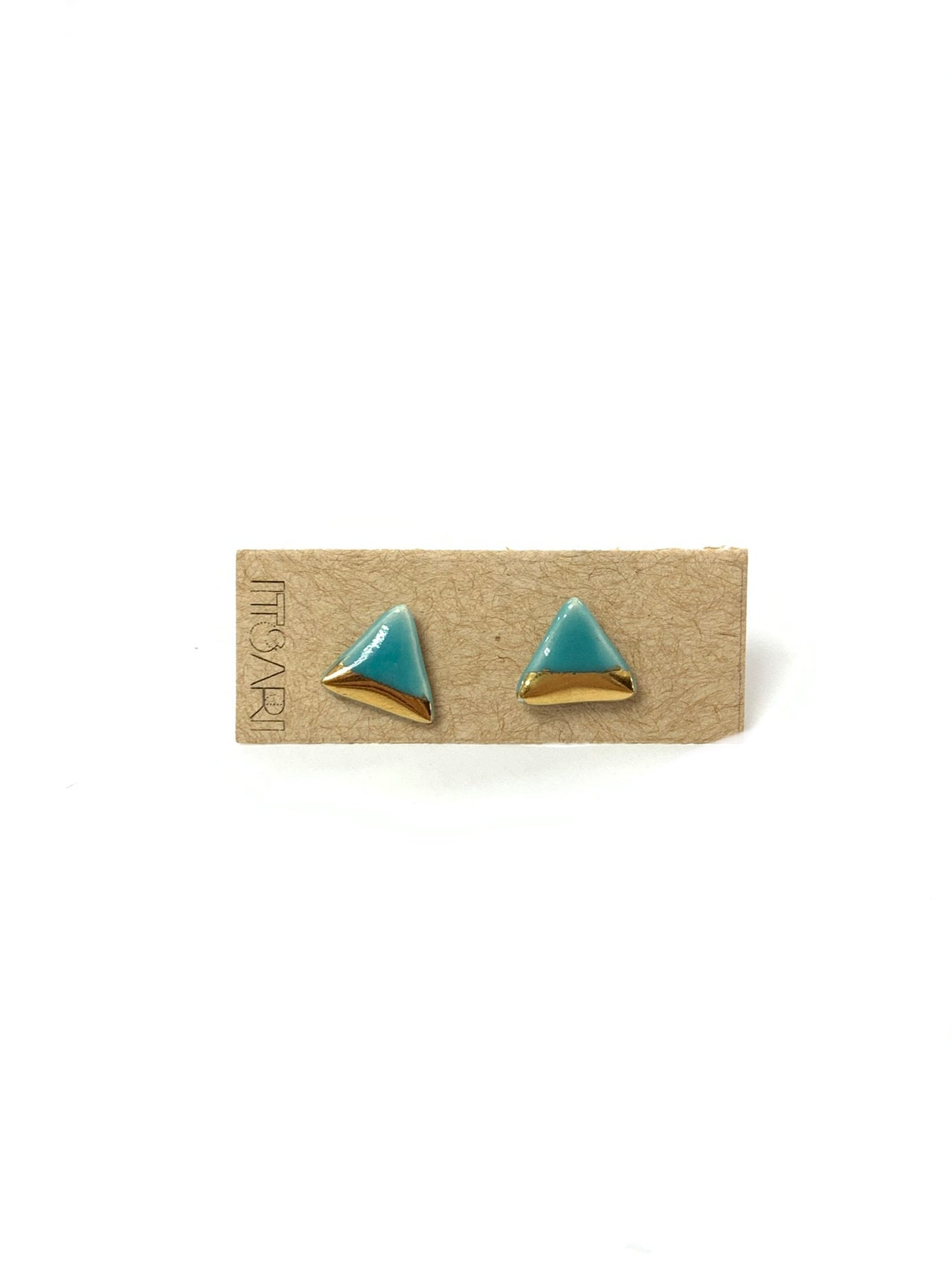 Itsari - STUDS 22K TRIÁNGULO / VARIEDAD DE COLORES